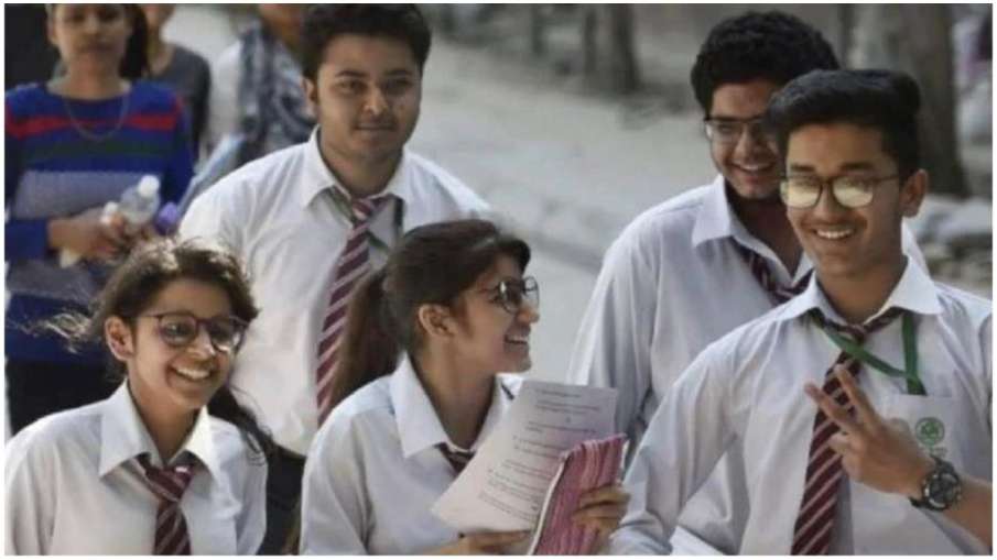 big relief for students, cbse syllabus will be less big relief for students, cbse syllabus will be less- India TV Hindi