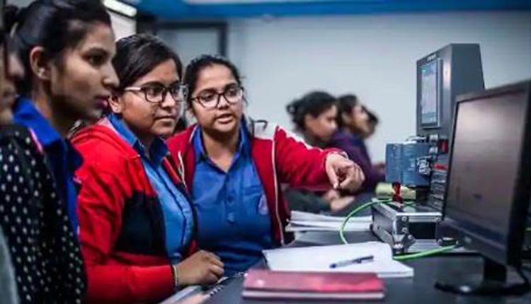 hpbose 12th result date time check here hpbose 12th result date time check here- India TV Hindi