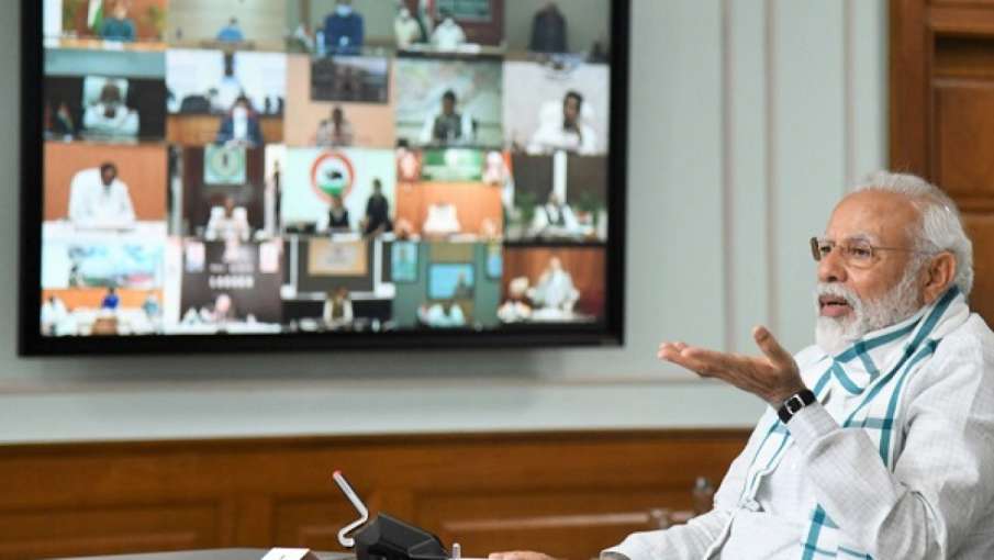 Covid-19: PM Modi holds e-meeting with CMs Covid-19: PM Modi holds e-meeting with CMs- India TV Hindi