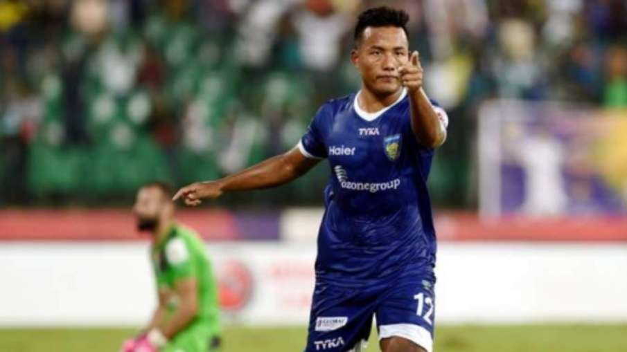 युवा खिलाड़ियों को ISL... युवा खिलाड़ियों को ISL...- India TV Hindi