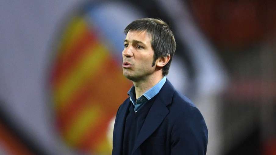 Valencia removes head coach Albert Celades, Vorro Gonzalez gets responsibility Valencia removes head coach Albert Celades, Vorro Gonzalez gets responsibility- India TV Hindi