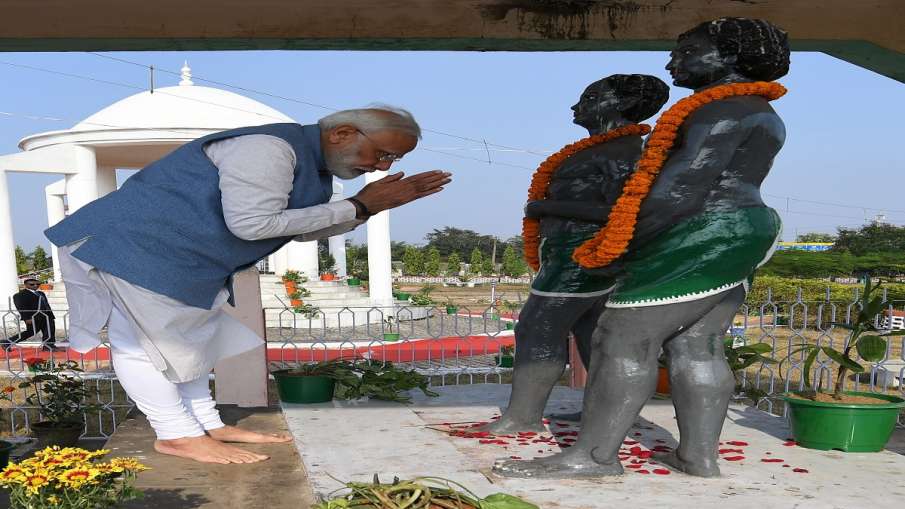 PM Modi tweet remembers historical Hul Divas Jharkhand PM Modi tweet remembers historical Hul Divas Jharkhand - India TV Hindi