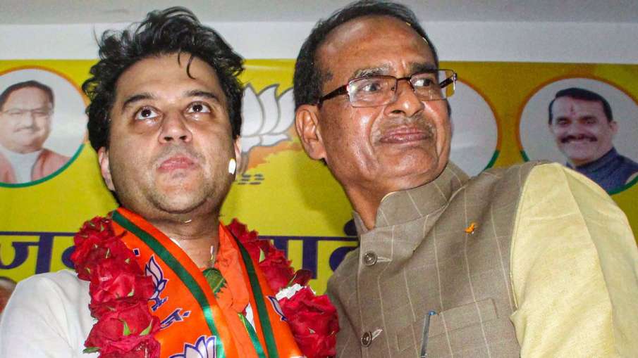 Jyotiraditya Scindia and Shivraj Singh Chouhan Jyotiraditya Scindia and Shivraj Singh Chouhan- India TV Hindi