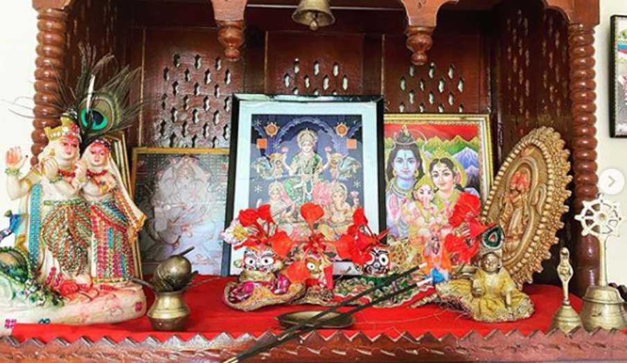 मंदिर में मूर्ति रखते समय ध्यान रखें ये बात मंदिर में मूर्ति रखते समय ध्यान रखें ये बात- India TV Hindi