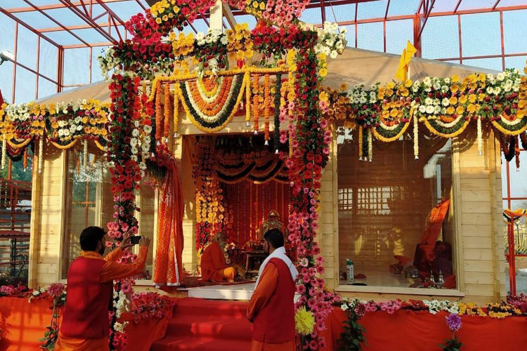राम भक्तों से... राम भक्तों से...- India TV Hindi