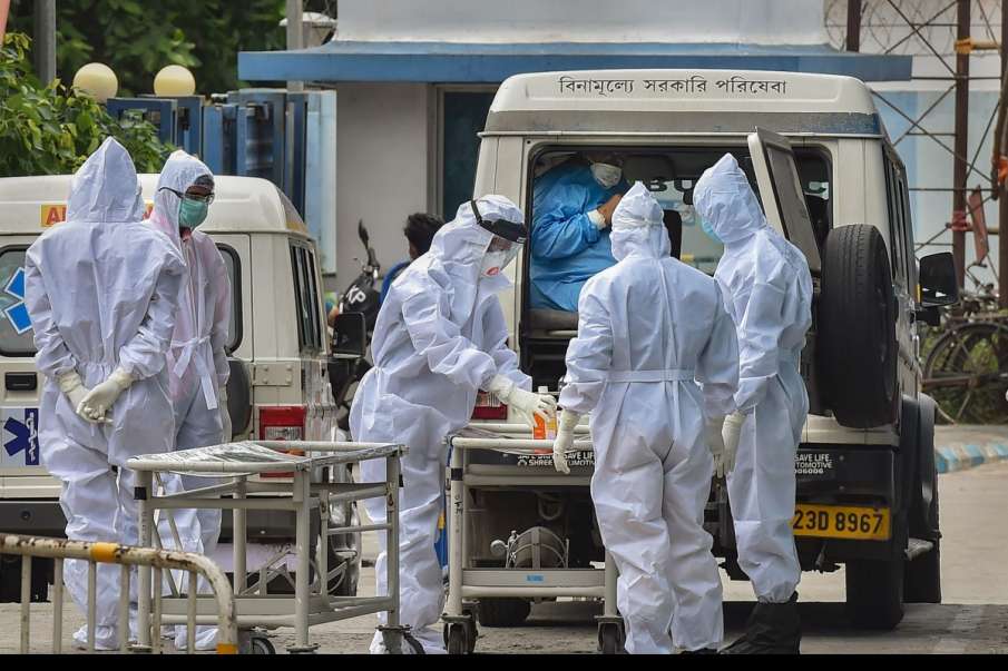 Unable To Board Ambulance, Bengal Man Dies. Wife's Cries For Help Unheard Unable To Board Ambulance, Bengal Man Dies. Wife's Cries For Help Unheard- India TV Hindi