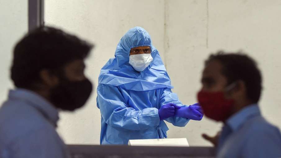 Coroanvirus: स्वास्थ्य मंत्रालय ने कहा-' भारत में मृत्यु दर धीरे-धीरे घट कर 2. 28 फीसदी हुई' Coroanvirus: स्वास्थ्य मंत्रालय ने कहा-' भारत में मृत्यु दर धीरे-धीरे घट कर 2. 28 फीसदी हुई'- India TV Hindi