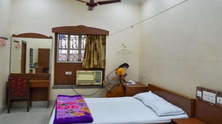 Ministry Of Health, Revised Guidelines, Home Isolation, home isolation revised guidelines Ministry Of Health, Revised Guidelines, Home Isolation, home isolation revised guidelines- India TV Hindi