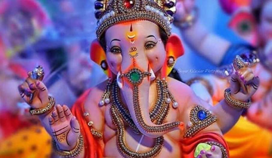 Sankashti Ganesh Chaturthi 2020: सावन में ऐसे करें संकष्ठी चतुर्थी के दिन गणेश जी की पूजा, होगी हर इ Sankashti Ganesh Chaturthi 2020: सावन में ऐसे करें संकष्ठी चतुर्थी के दिन गणेश जी की पूजा, होगी हर इ- India TV Hindi