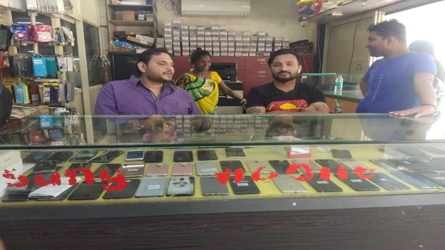 Ahmedabad Shopkeepers, Chinese gadgets - India TV Paisa