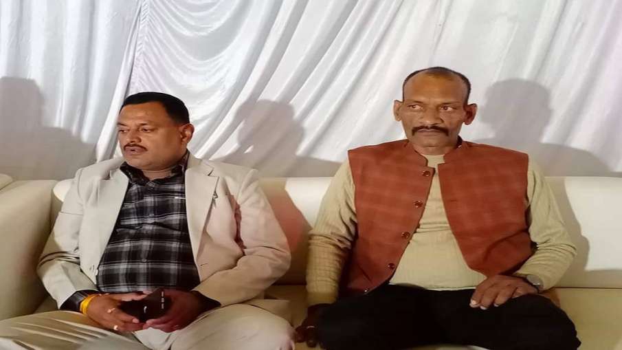 ठाणे में पकड़ा गया... ठाणे में पकड़ा गया...- India TV Hindi