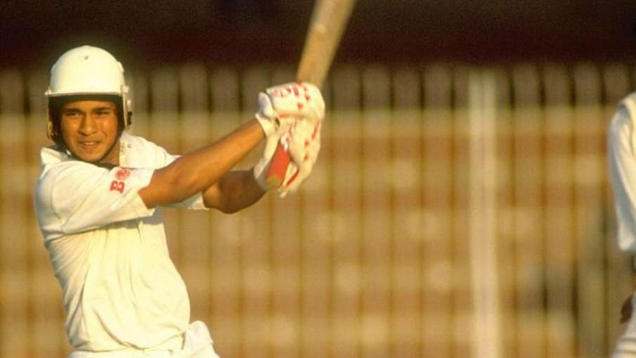 Sachin Tendulkar remembers his first century, 30 years ago, told how the match was saved Sachin Tendulkar remembers his first century, 30 years ago, told how the match was saved- India TV Hindi