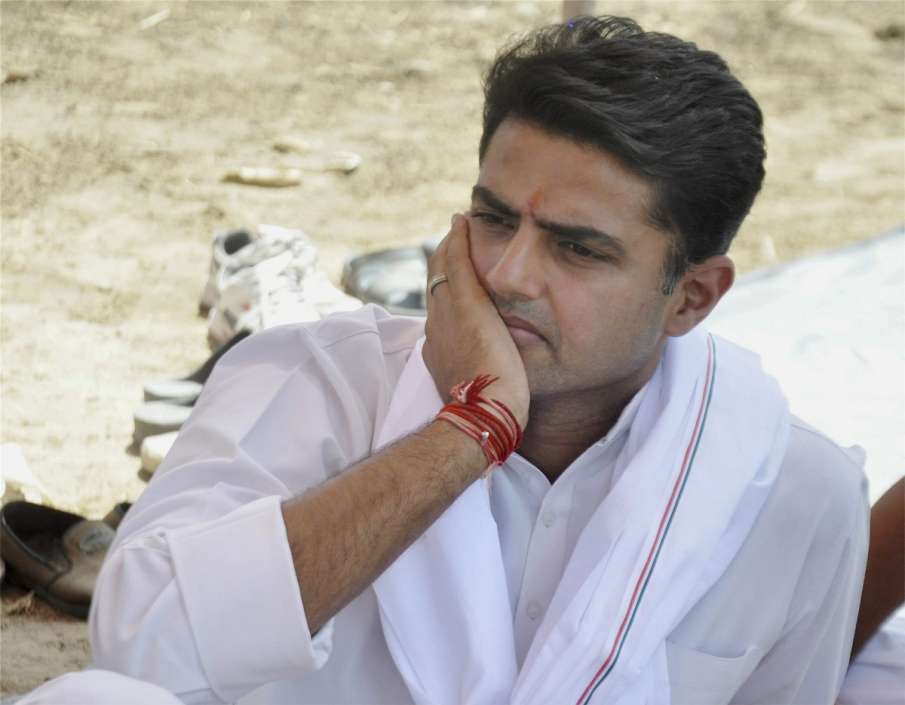सचिन पायलट की योजना कांग्रेस के 3 mla द्वारा अपहरण कर ली गई। रेटेड के 3 विधायकों ने पंक्टरी किया सचिन पाय सचिन पायलट की योजना कांग्रेस के 3 mla द्वारा अपहरण कर ली गई। रेटेड के 3 विधायकों ने पंक्टरी किया सचिन पाय- इंडिया टीवी हिंदी