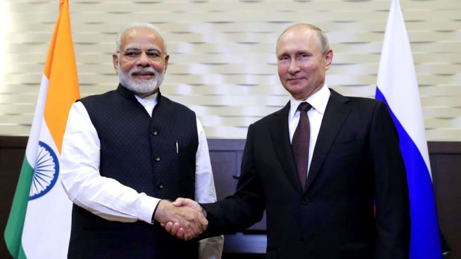 PM Modi telephoned with Vladimir Putin, congratulated 75th anniversary of victory in World War II,प् PM Modi telephoned with Vladimir Putin, congratulated 75th anniversary of victory in World War II,प्- India TV Hindi