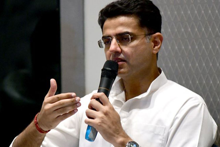 Sachin Pilot removed as Deputy CM and President of Rajasthan Congress, to hold press conference on W Sachin Pilot removed as Deputy CM and President of Rajasthan Congress, to hold press conference on W- India TV Hindi