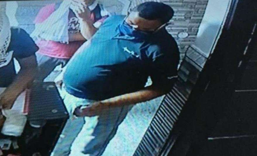 Vikas Dubey flees Faridabad hotel before police... Vikas Dubey flees Faridabad hotel before police...- India TV Hindi