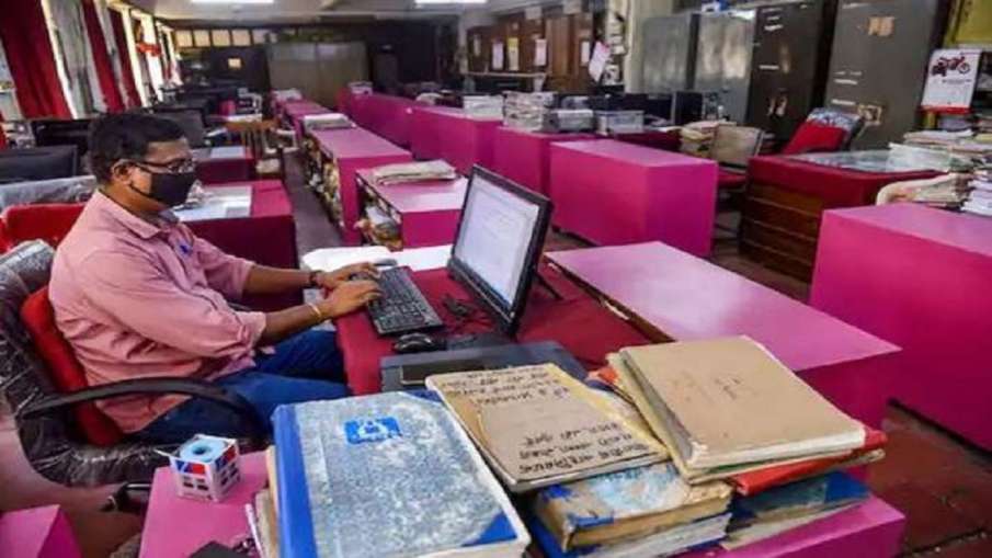 राजस्थान : कार्य स्थलों पर सेनिटाइजेशन न कराने पर होगा 10 हजार रुपये का जुर्माना राजस्थान : कार्य स्थलों पर सेनिटाइजेशन न कराने पर होगा 10 हजार रुपये का जुर्माना- India TV Hindi