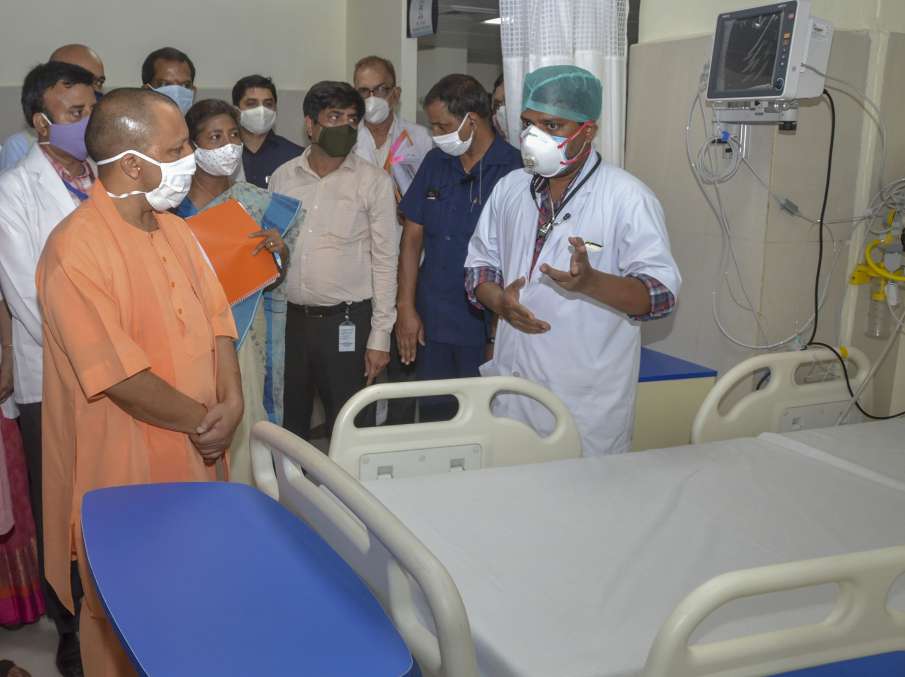 Yogi Adityanath orders to increase coronavirus tests to 1.5 lakh in state । Coronavirus: एक्शन में स Yogi Adityanath orders to increase coronavirus tests to 1.5 lakh in state । Coronavirus: एक्शन में स- India TV Hindi