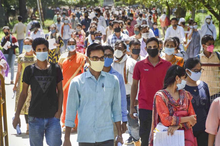Maharashtra Governor directs universities to complete... Maharashtra Governor directs universities to complete...- India TV Hindi