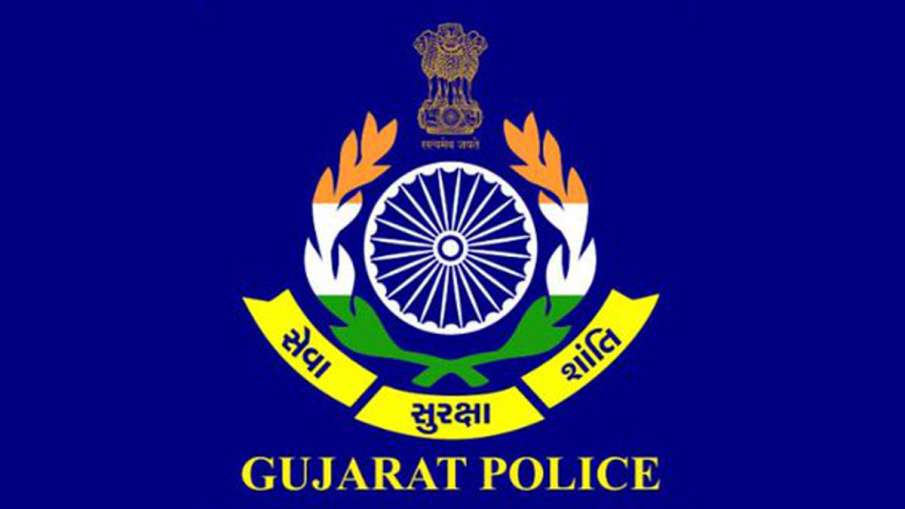 गुजरात पुलिस महकमे में बड़ा फेरबदल, 74 IPS अधिकारियों के तबादले गुजरात पुलिस महकमे में बड़ा फेरबदल, 74 IPS अधिकारियों के तबादले- India TV Hindi