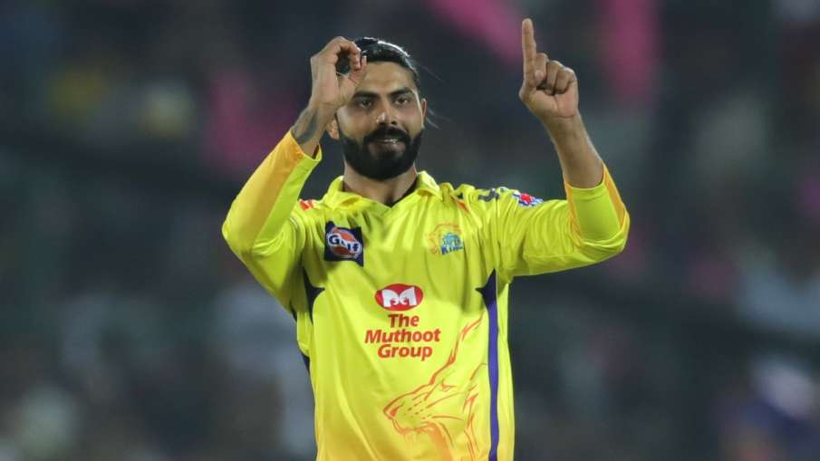 Ravindra Jadeja Golden sword Gift Chennai Super Kings Ipl 2020 Ravindra Jadeja Golden sword Gift Chennai Super Kings Ipl 2020- India TV Hindi