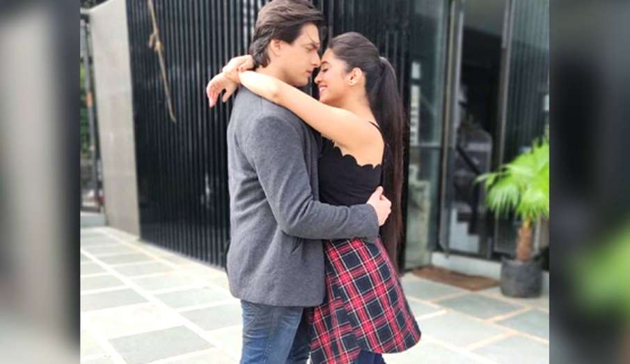 yeh rishta kya kehlata hai shivangi joshi mohsin khan yeh rishta kya kehlata hai shivangi joshi mohsin khan - India TV Hindi