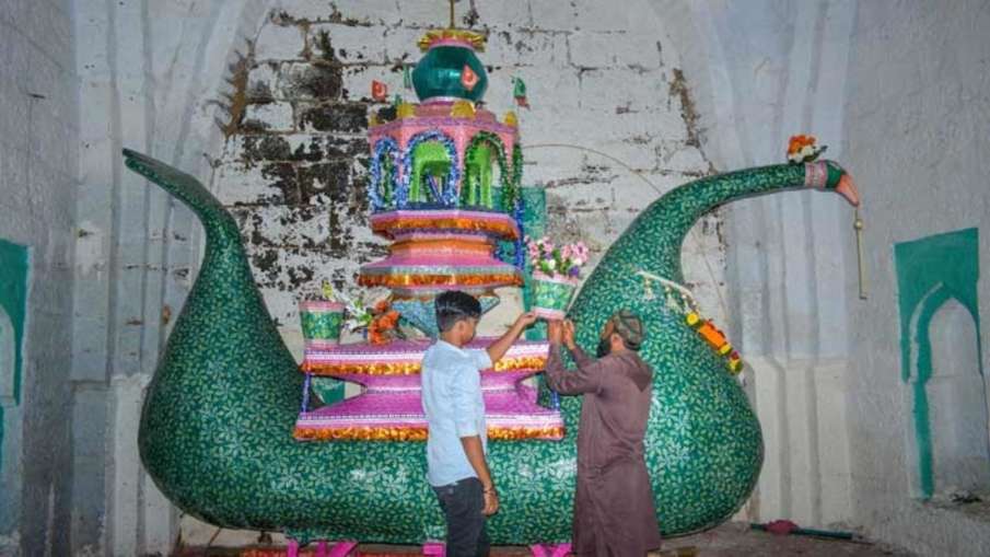 Allahabad Muharram, Allahabad Tazia, Allahabad Tazia procession, Allahabad High Court Tazia Allahabad Muharram, Allahabad Tazia, Allahabad Tazia procession, Allahabad High Court Tazia- India TV Hindi