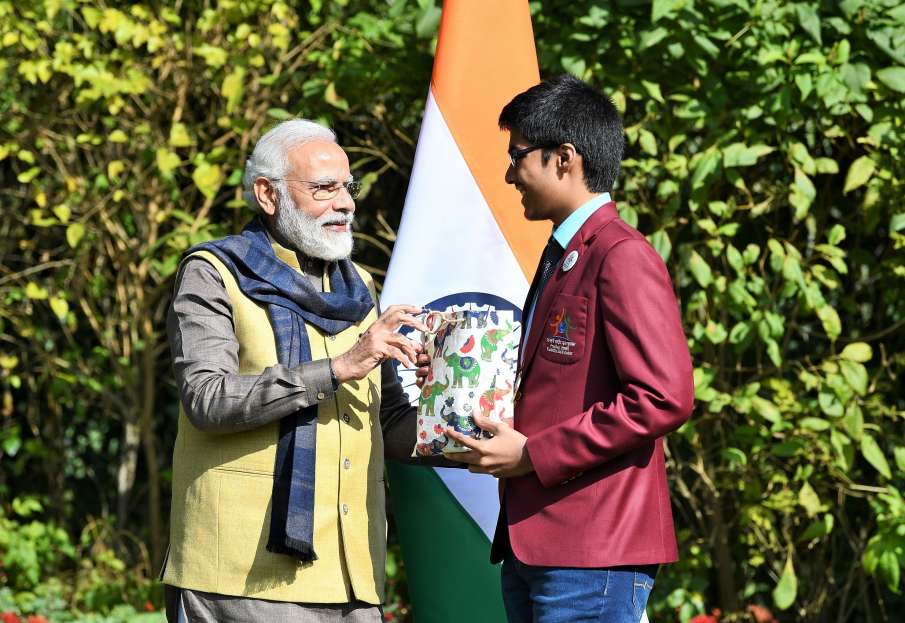 chirag phalore of pune secured 12th rank in JEE, also... chirag phalore of pune secured 12th rank in JEE, also...- India TV Hindi