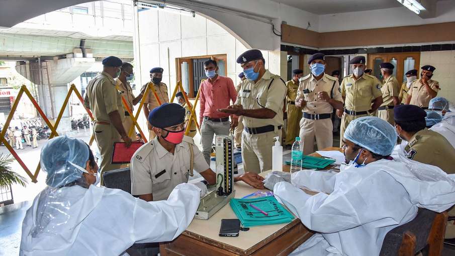 1,390 new coronavirus cases in Gujarat, 11 deaths 1,390 new coronavirus cases in Gujarat, 11 deaths- India TV Hindi