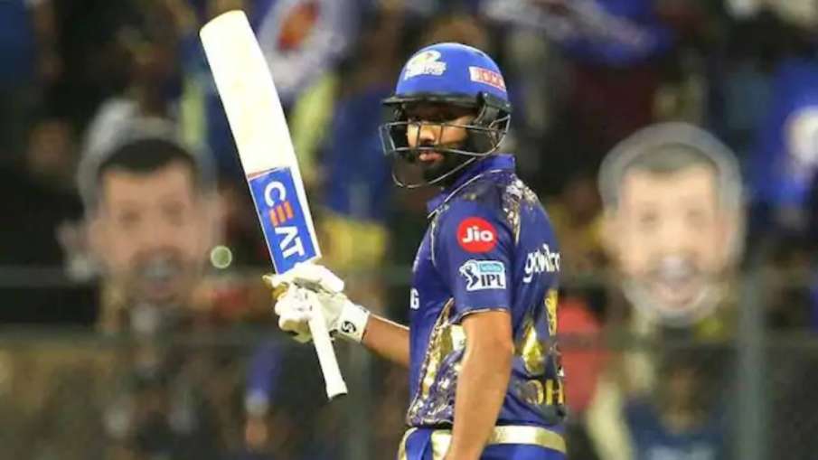 KKR v MI : IPL इतिहास में धोनी... KKR v MI : IPL इतिहास में धोनी...- India TV Hindi