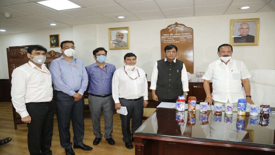 corona virus immunity booster products launched । Immunity Booster: जन औषधि परियोजना के तहत प्रतिरोध corona virus immunity booster products launched । Immunity Booster: जन औषधि परियोजना के तहत प्रतिरोध- India TV Hindi