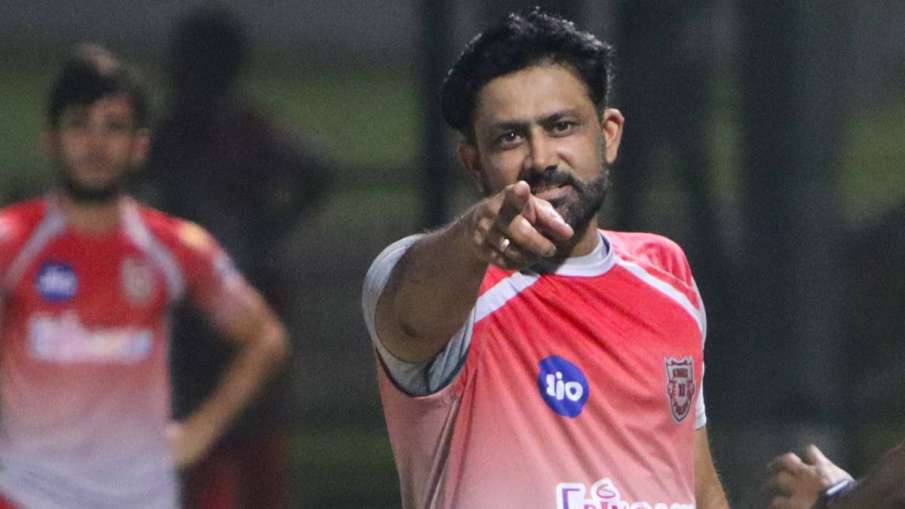 IPL 2020 : कोच कुंबले ने... IPL 2020 : कोच कुंबले ने...- India TV Hindi