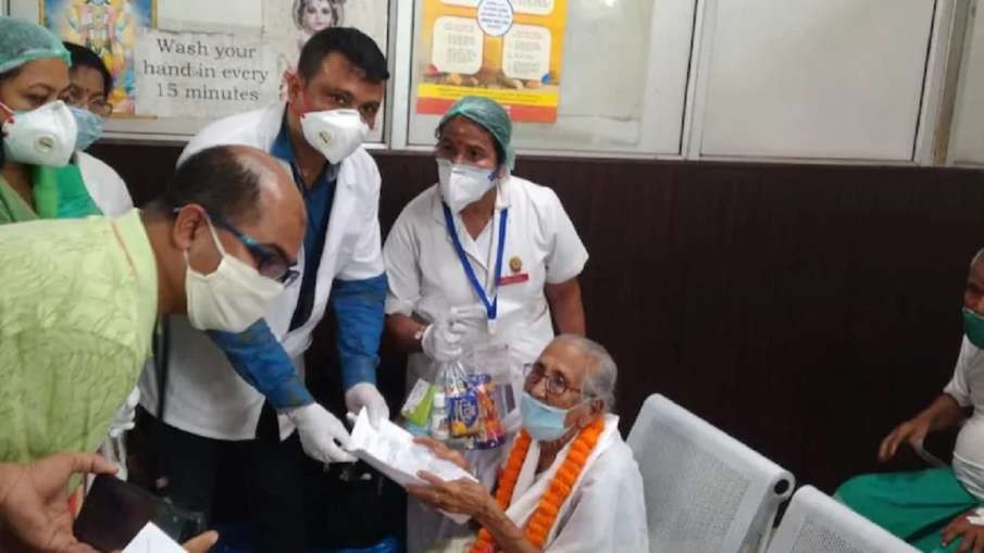 Good News: असम में 100 साल की महिला ने दी कोरोना वायरस को मात Good News: असम में 100 साल की महिला ने दी कोरोना वायरस को मात- India TV Hindi