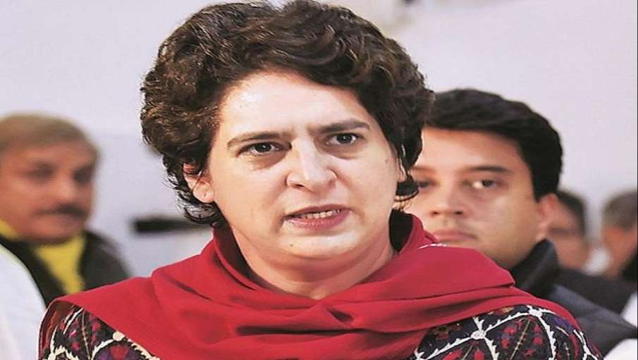 Priyanka Gandhi raised questions over BJP worker released from police custody in Uttar Pradesh Priyanka Gandhi raised questions over BJP worker released from police custody in Uttar Pradesh- India TV Hindi