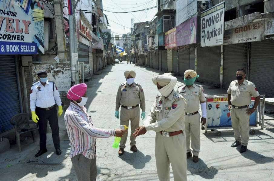 Coronavirus Cases in Punjab Coronavirus Cases in Punjab- India TV Hindi