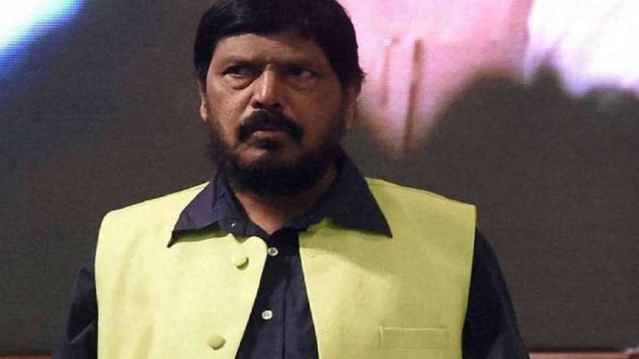 Sharad pawar should join nda says ramdas athawale । NDA में शामिल हों शरद पवार, भविष्य में मिलेगा 'ब Sharad pawar should join nda says ramdas athawale । NDA में शामिल हों शरद पवार, भविष्य में मिलेगा 'ब- India TV Hindi