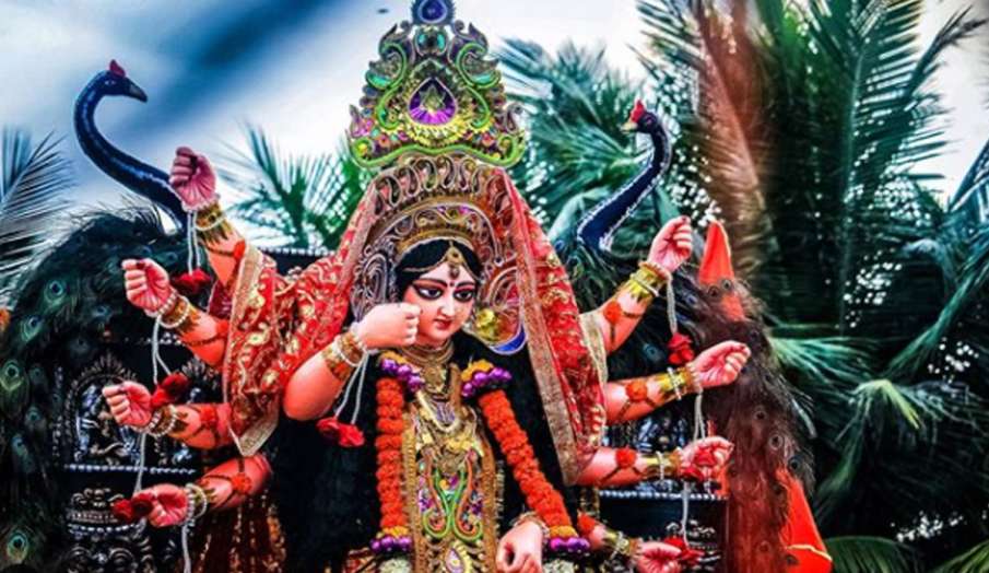 Navratri 2020:19 साल बाद शारदीय नवरात्र में बन रहा है दुर्लभ संयोग, जानें कब से शुरु हो रहे है मां द Navratri 2020:19 साल बाद शारदीय नवरात्र में बन रहा है दुर्लभ संयोग, जानें कब से शुरु हो रहे है मां द- India TV Hindi