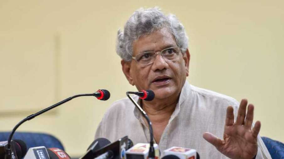 दिल्ली दंगे: पुलिस की चार्जशीट में नाम विवाद पर सीताराम येचुरी बोले- 'केंद्र कर रही सत्ता का दुरुपयो दिल्ली दंगे: पुलिस की चार्जशीट में नाम विवाद पर सीताराम येचुरी बोले- 'केंद्र कर रही सत्ता का दुरुपयो- India TV Hindi