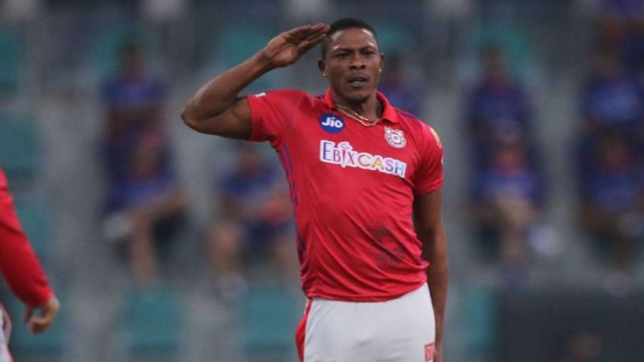 IPL 2020 : शेल्डन कोटरेल को... IPL 2020 : शेल्डन कोटरेल को...- India TV Hindi
