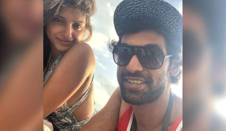 rana Daggubati miheeka bajaj vacation photo goes viral rana Daggubati miheeka bajaj vacation photo goes viral - India TV Hindi