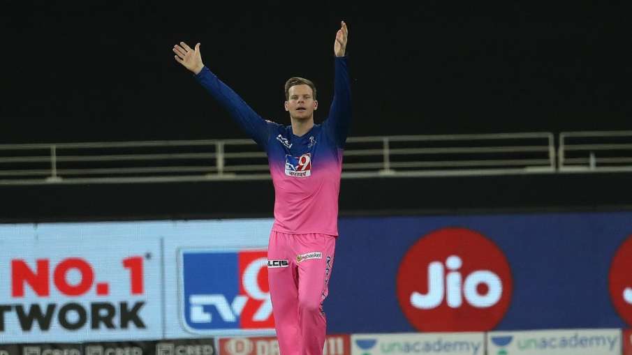 Gautam Gambhir tells Steve Smith the reason for Rajasthan poor performance, tell him out of the team Gautam Gambhir tells Steve Smith the reason for Rajasthan poor performance, tell him out of the team- India TV Hindi