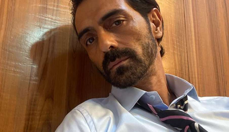 एक्टर अर्जुन रामपाल के आवासों पर NCB के छापे, ड्राइवर गिरफ्तार एक्टर अर्जुन रामपाल के आवासों पर NCB के छापे, ड्राइवर गिरफ्तार- India TV Hindi