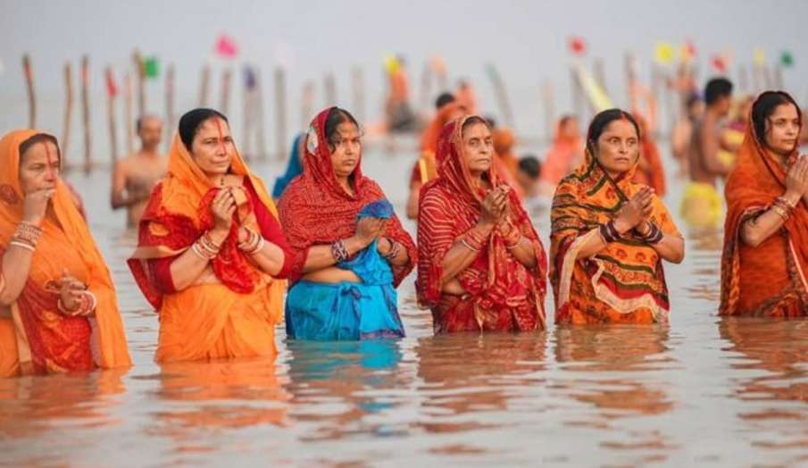 Chhath Puja 2020: छठ पूजा का दूसरा दिन आज, जानें क्या है खरना और व्रत विधि Chhath Puja 2020: छठ पूजा का दूसरा दिन आज, जानें क्या है खरना और व्रत विधि- India TV Hindi