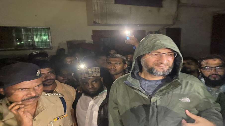 asaduddin owaisi tweet on hinduism ।... asaduddin owaisi tweet on hinduism ।...- India TV Hindi