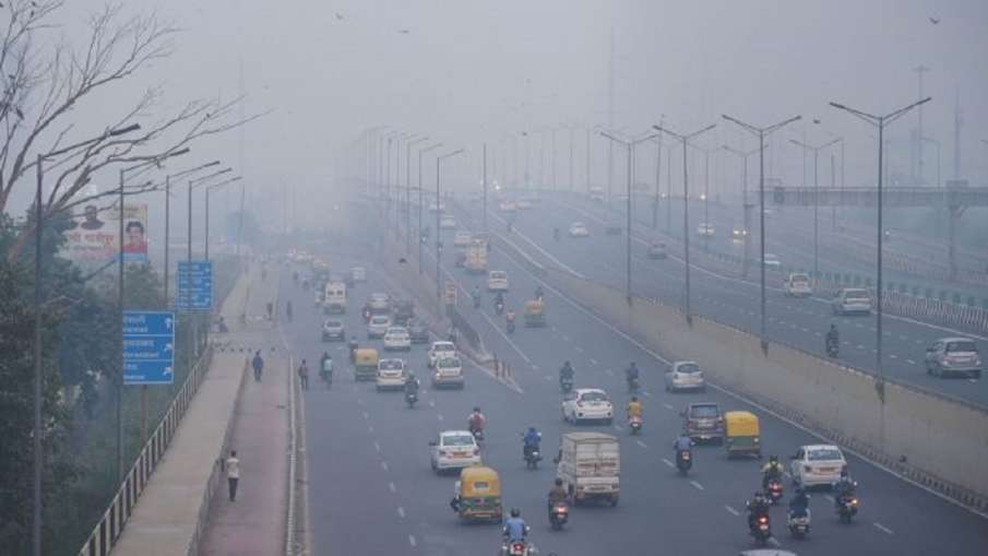 पराली जलाना बंद हो गया है, लेकिन दिल्ली में प्रदूषण की स्थिति अब भी गंभीर: प्रकाश जावड़ेकर पराली जलाना बंद हो गया है, लेकिन दिल्ली में प्रदूषण की स्थिति अब भी गंभीर: प्रकाश जावड़ेकर- India TV Hindi