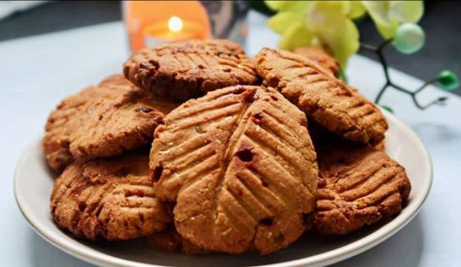 Chhath Recipe: छठ पूजा का का मुख्य प्रसाद है ठेकुआ, जानिए बनाने की सिंपल विधि Chhath Recipe: छठ पूजा का का मुख्य प्रसाद है ठेकुआ, जानिए बनाने की सिंपल विधि- India TV Hindi