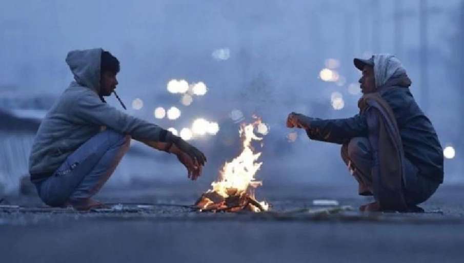 Delhi Temprature measure minimum 1.1 degree celsius on new year january 2021 दिल्ली में कड़ाके की ठं Delhi Temprature measure minimum 1.1 degree celsius on new year january 2021 दिल्ली में कड़ाके की ठं- India TV Hindi