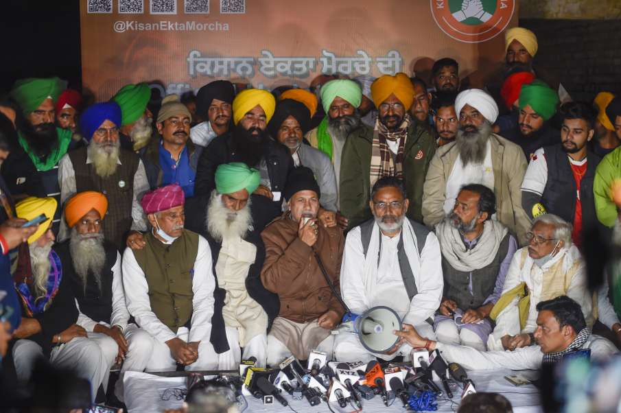 प्रदर्शन कर रहे किसान संघों ने कहा-बातचीत को तैयार पर लेकिन सरकार ठोस प्रस्ताव भेजे प्रदर्शन कर रहे किसान संघों ने कहा-बातचीत को तैयार पर लेकिन सरकार ठोस प्रस्ताव भेजे- India TV Hindi