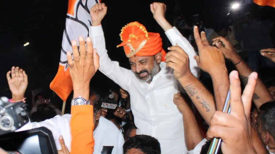 Bandi Sanjay Kumar 100 seats, Bandi Sanjay Kumar BJP, Bandi Sanjay Kumar GHMC Polls Bandi Sanjay Kumar 100 seats, Bandi Sanjay Kumar BJP, Bandi Sanjay Kumar GHMC Polls- India TV Hindi