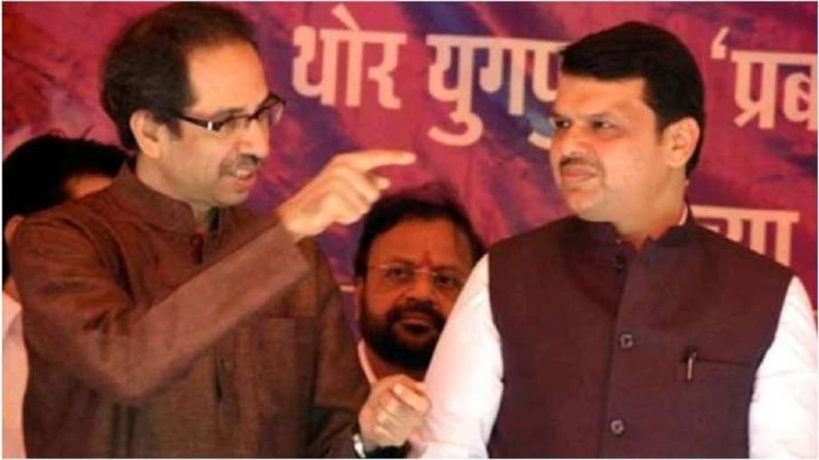 अति आत्मविश्वास के कारण आधार खो रही है भाजपा: शिवसेना अति आत्मविश्वास के कारण आधार खो रही है भाजपा: शिवसेना - India TV Hindi